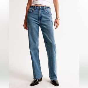 Abercrombie & Fitch Women's Medium Wash High Rise Vintage Straight Jean